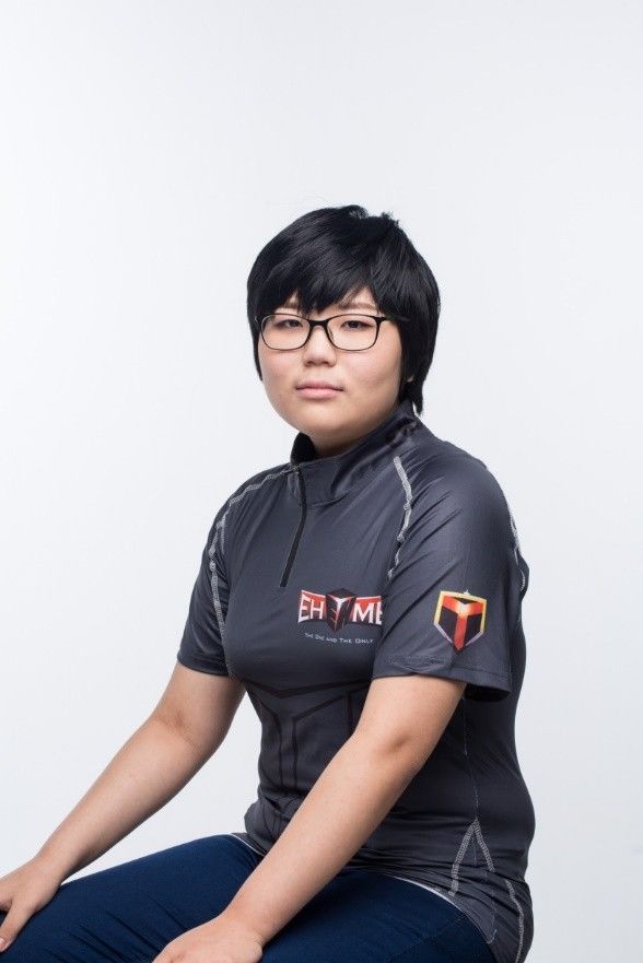 电竞比赛线上怎么玩,电竞比赛玩家神操作