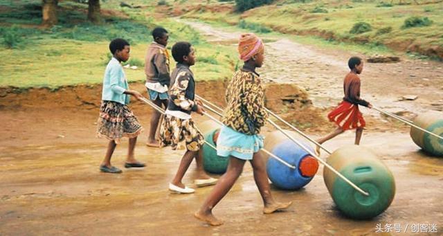 这些脑洞太大，非洲人的奇葩发明，每个都是“黑科技”