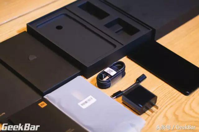 全面屏mix2全陶瓷版,小米mix2黑科技曝光