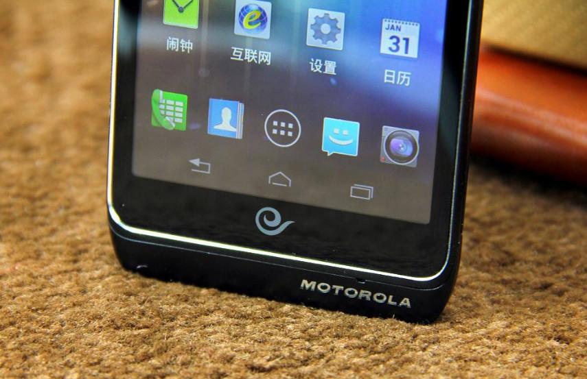 从1999元降至299元,曾被称“最强音质+长续航”的手机