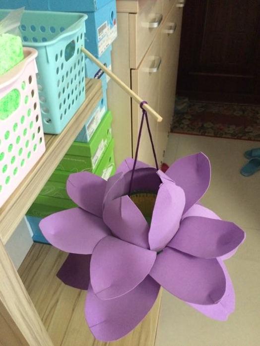 幼儿园第一个手工作品灯笼,幼儿园小朋友制作灯笼美篇