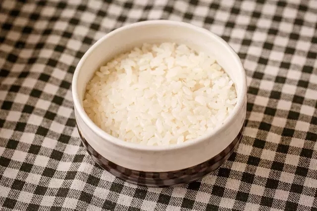 没吃完的汉堡怎么做法好吃,米汉堡要如何制作