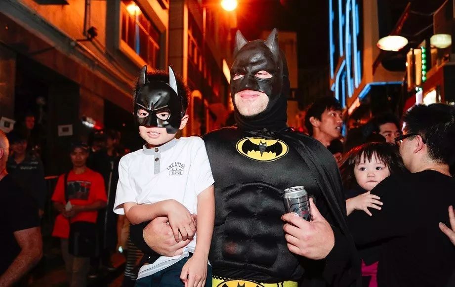 最后一秒的锦囊：去香港住哪里吃什么玩什么？