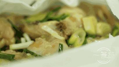 只用一张纸做的鸡,怎么用纸做炖鸡