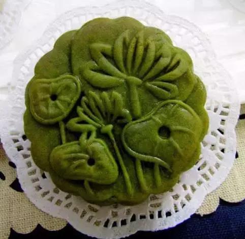 杈ｇ溂鐫涚殑鏈堥ゼ瑙嗛,杈ｇ溂鐫涚殑鏈堥ゼ