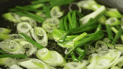 只用一张纸做的鸡,怎么用纸做炖鸡