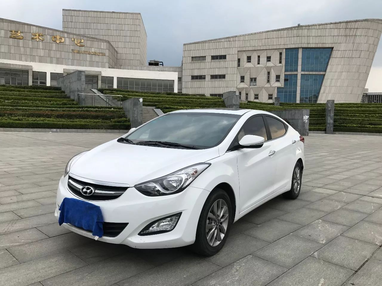 现代伊兰特elantra1.5自吸,现代朗动和伊兰特的区别