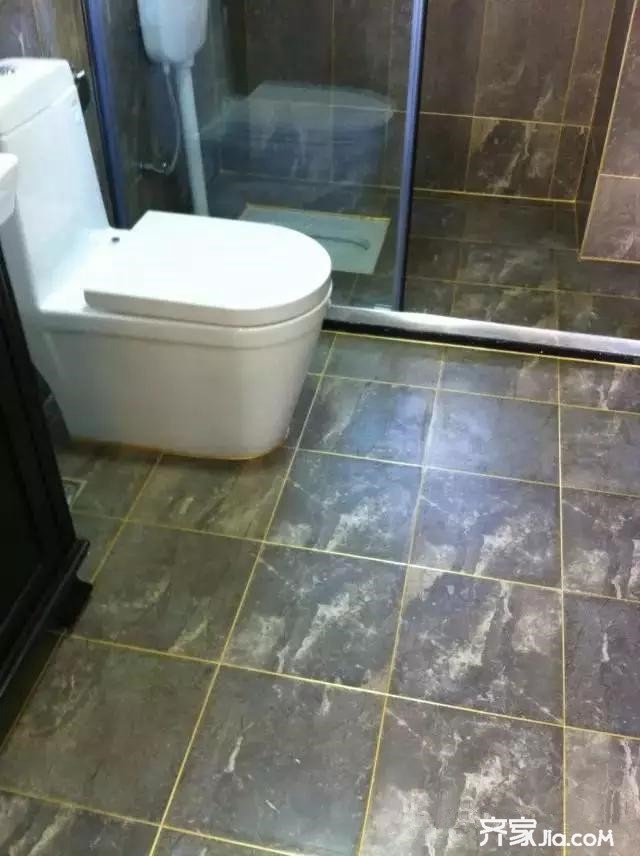 卫生间墙体渗水不砸瓷砖怎么修补,卫生间地面防水堵漏怎么操作