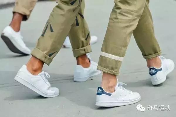 情侣透气防臭运动鞋,舒服又好看的秋季运动鞋