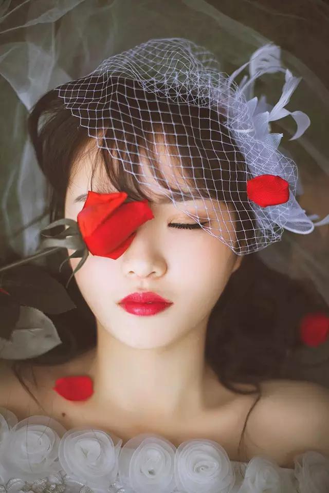 男女之间千万不要有感情太伤人了,男女千万不要干以下几件事