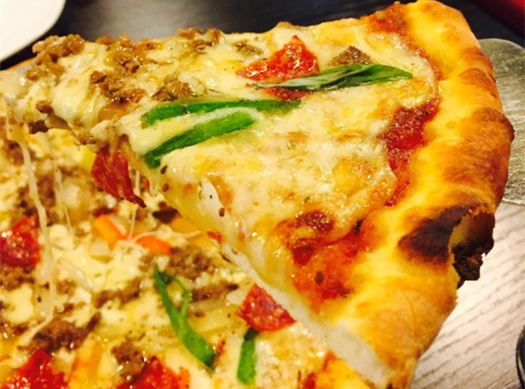 每个饥饿的夜晚,每个饥肠辘辘的夜晚