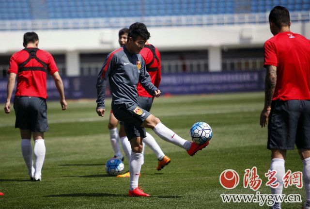 黄博文世界杯预选赛卡塔尔,国足vs卡塔尔黄博文