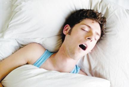 经常打鼾的原因有哪些？扒一扒打鼾的危害及治疗方法！