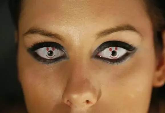 全世界奇葩美瞳,盘点那些奇葩美瞳