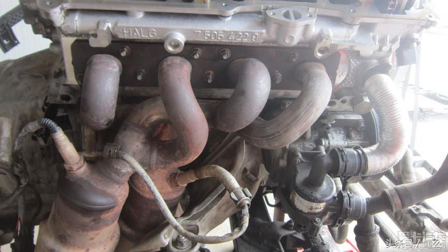 宝马320li发动机烧机油怎么修,宝马320i烧机油最佳解决方案