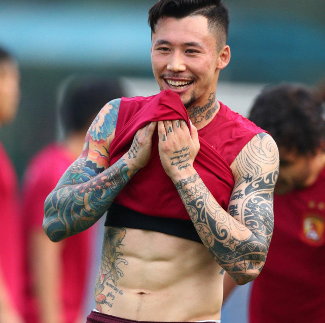 郑智巅峰实力亚洲足球先生,巅峰时期的郑智实力有多强