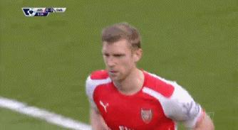 内马尔被踢伤的视频,足球赛场内马尔被激怒合集