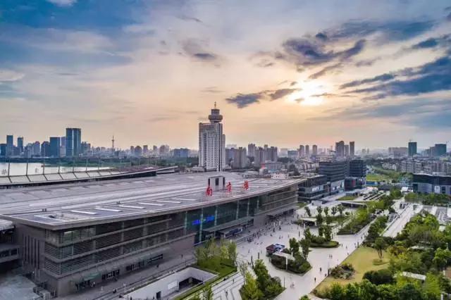 有了这份交通大全，在南京你还怕迷路吗？