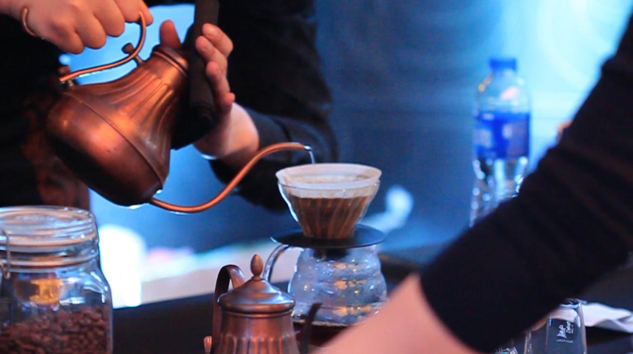 龙泽润宝珠宝直播,龙泽润宝精品珠宝