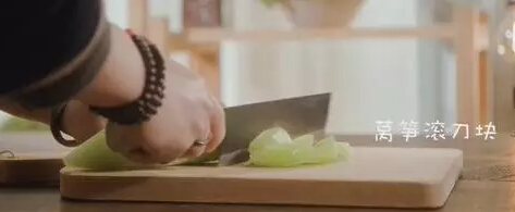 新派川式麻辣香锅,最上瘾的小吃