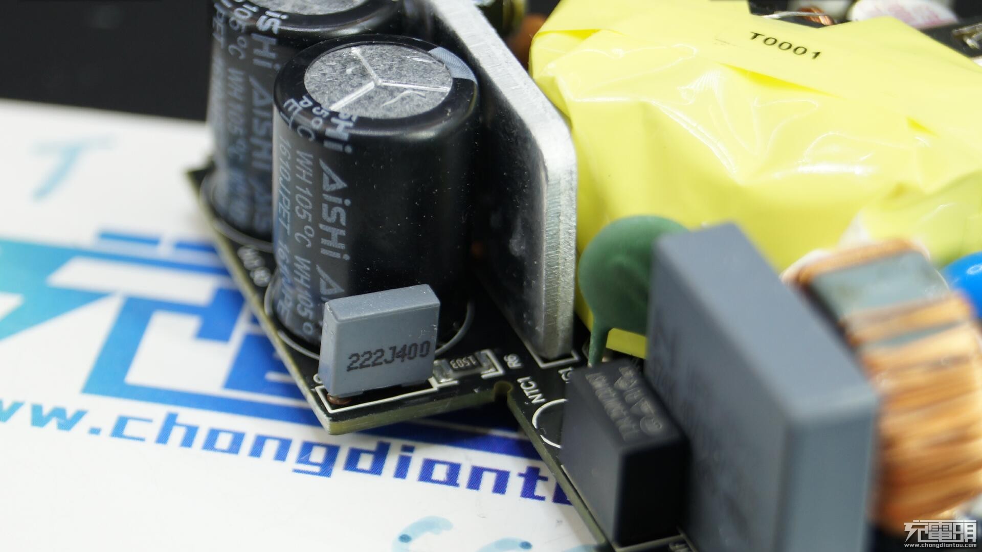 小米gan充电器65w拆解,小米65w双口充电器拆解