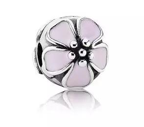 朋友圈里不是在卖就是在晒的「潘多拉手链」到底为什么那么火