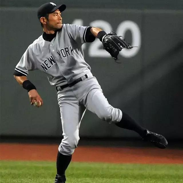 newera蓝色棒球帽,明星newera帽子同款棒球帽