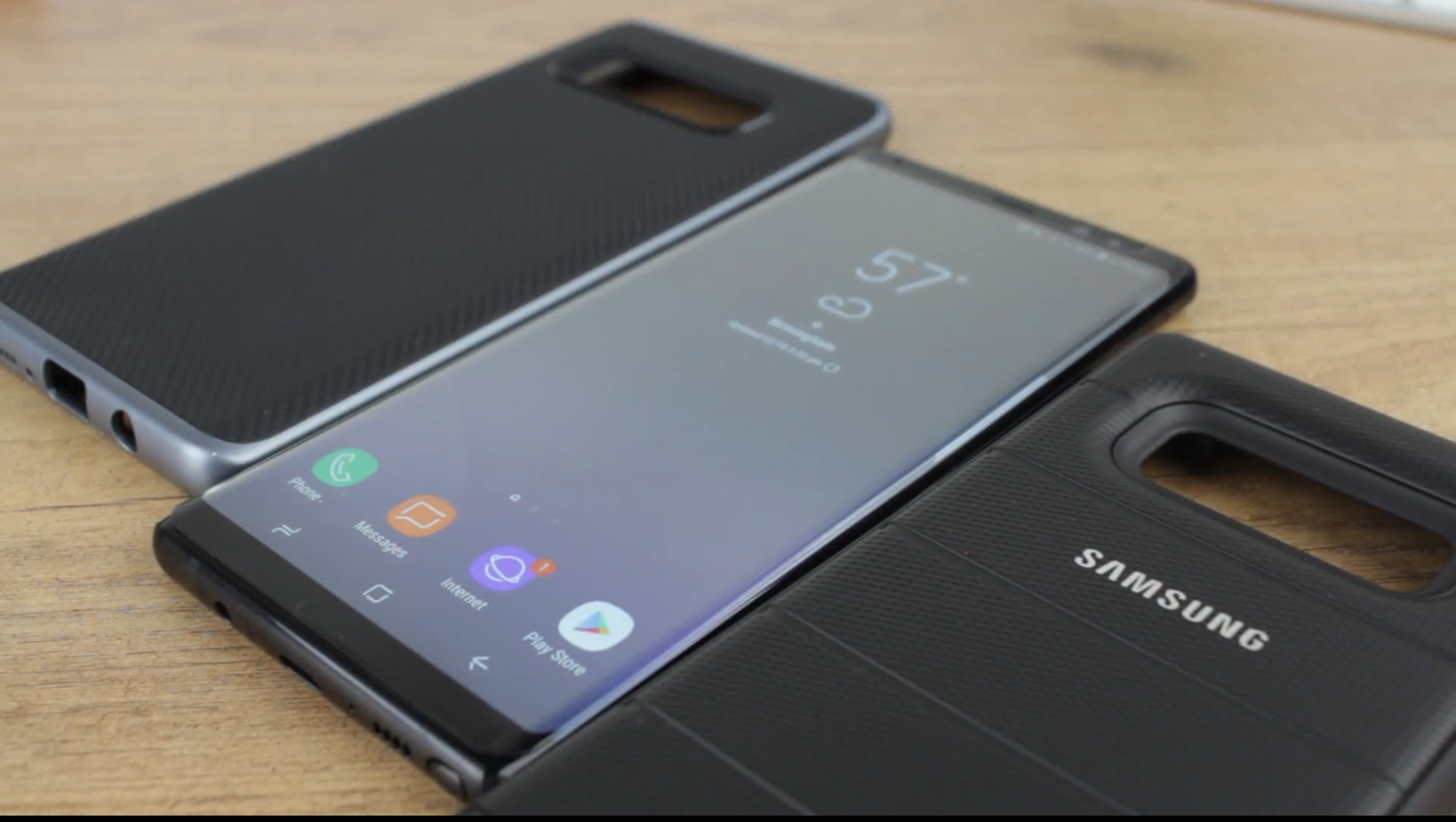 如何不用神器，也能将Note8的钢化膜贴得完美？