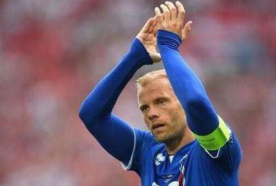 冰岛爆冷7比1,国足冰岛7比1