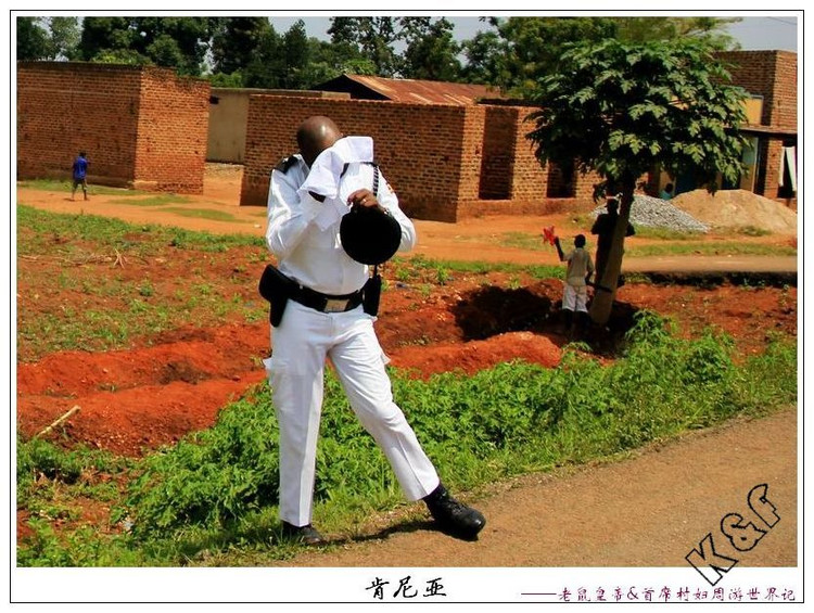 肯尼亚邮局*规则潜**：只要你吃狗肉，我就坚决不给你盖邮戳