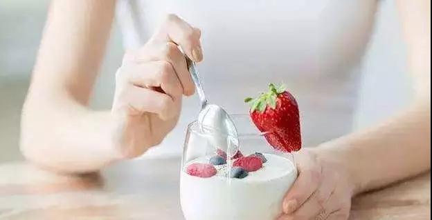 喝酸奶能防癌症吗,告诉你关于喝酸奶的健康常识