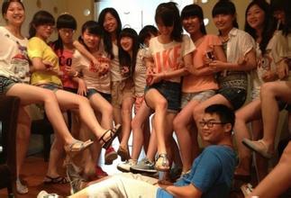 在女生多的大学上学的感受,在女多男少的学校读研什么体验