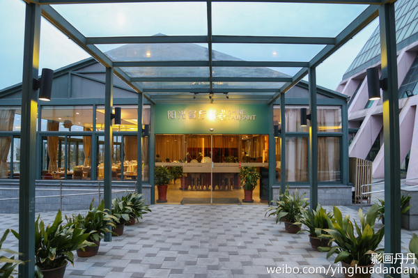 牵着小手去旅行,牵着小手去旅游