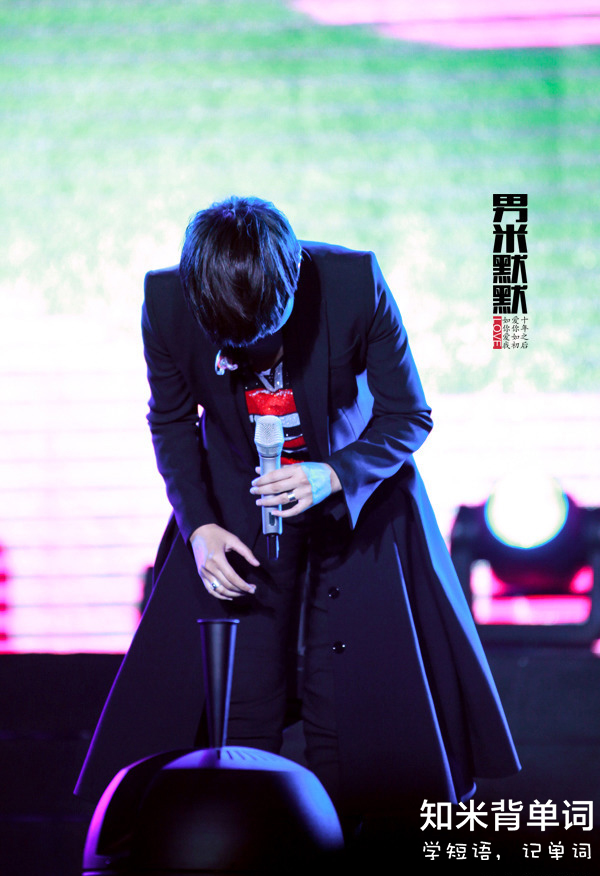 李宇春经典舞姿,李宇春说范冰冰优雅