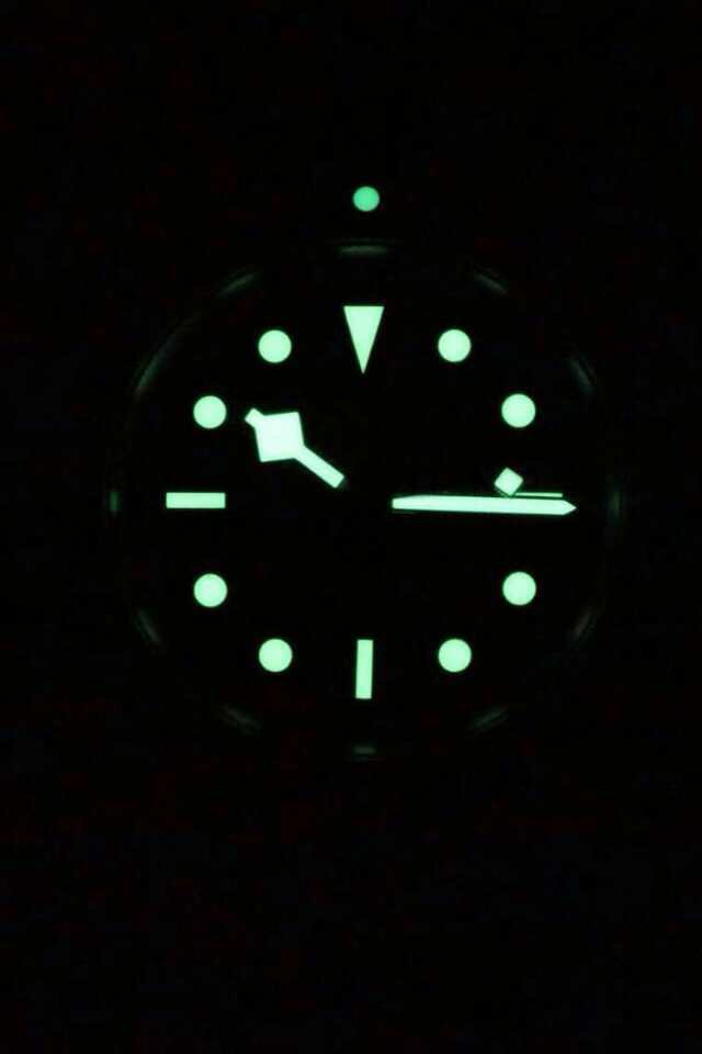 帝舵小红花和劳力士水鬼 (劳力士帝舵小红花)