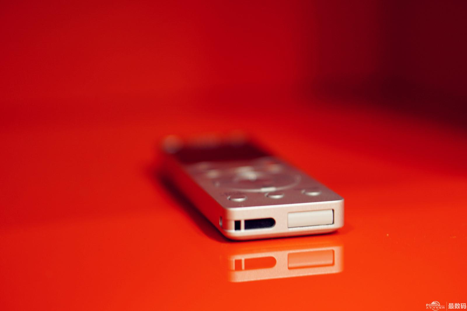 索尼录音笔icd-ux570f深度评测,索尼ux560录音笔怎么样