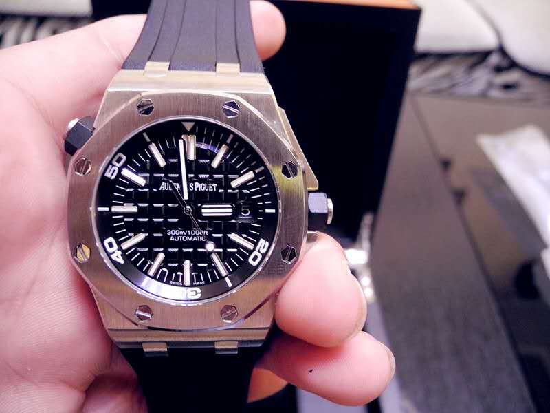 爱彼皇家橡树离岸型15710评测,爱彼皇家橡树离岸型5711