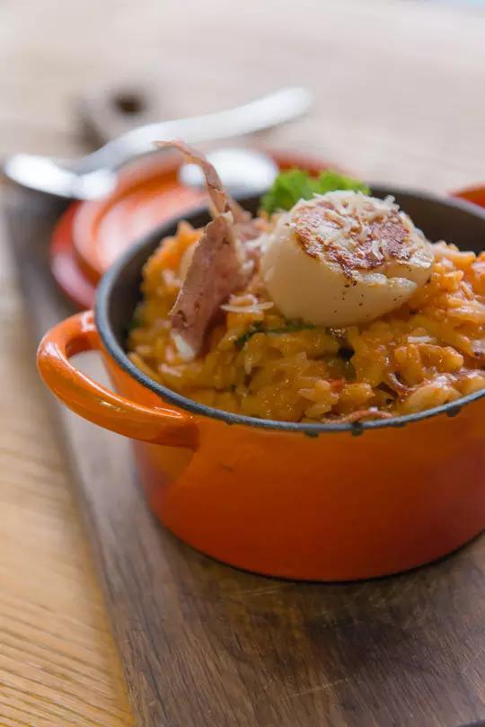 阿姆斯特丹,阿姆斯特丹最新阵容