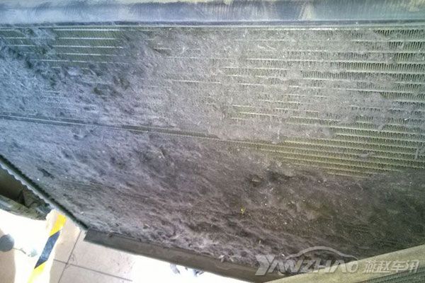 马桶水箱的正确清洗方法,清洗汽车水箱正确方法