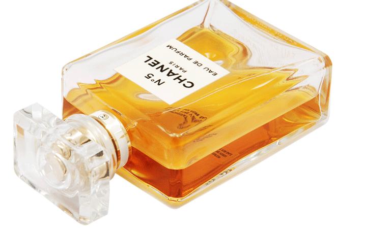 香奈儿珍藏系列香水怎么辨别真假,香奈儿蔚蓝男士香水真假辨别图