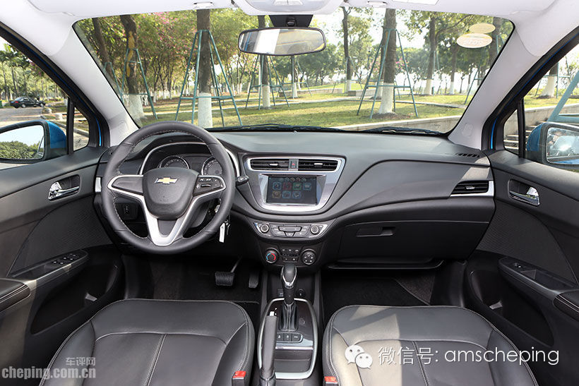 10万左右轿车大空间,上汽通用乐风rv怎么样