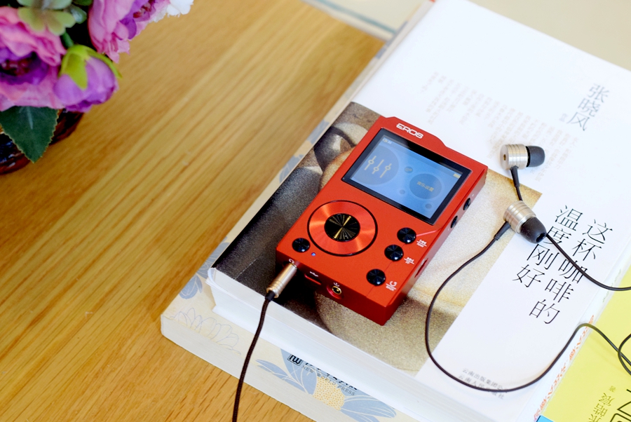 可做笔记本外置声卡，这款HIFI音乐*放播**器有点狠！你会买吗？