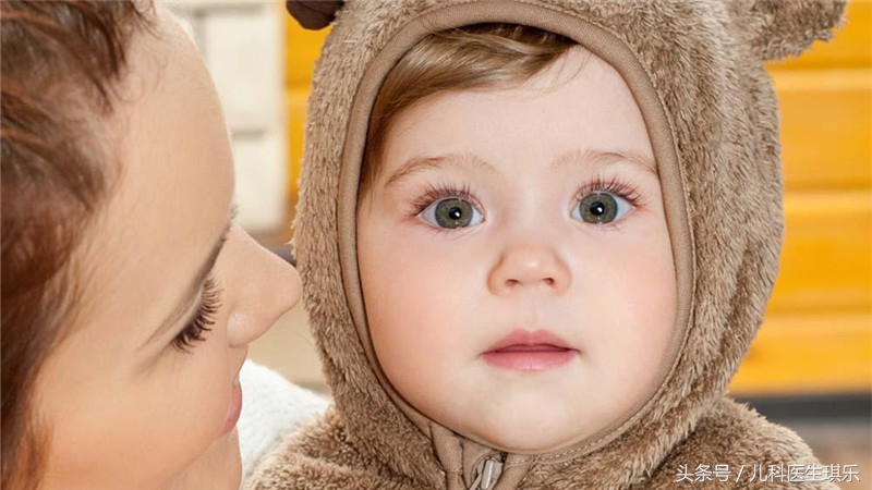 宝宝肛周长出小包是怎么回事,宝宝肛周硬块反反复复的怎么办