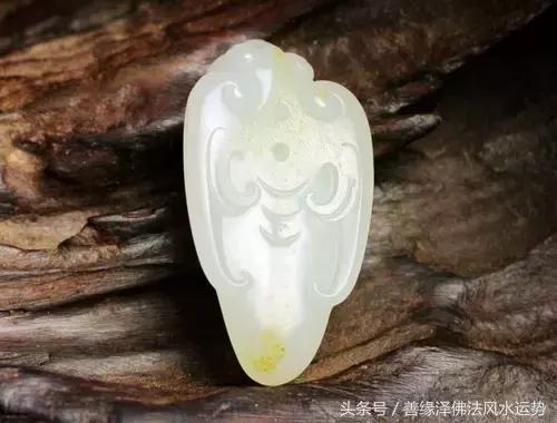 男生戴玉好还是女生戴玉好,男人戴玉好还是女人戴玉好