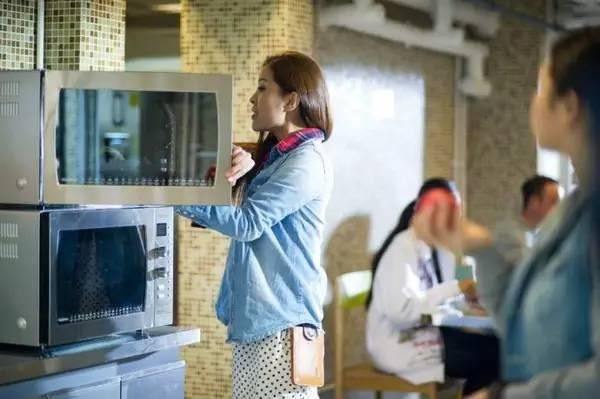 香港海景房多少钱一平,100元能住海景房吗