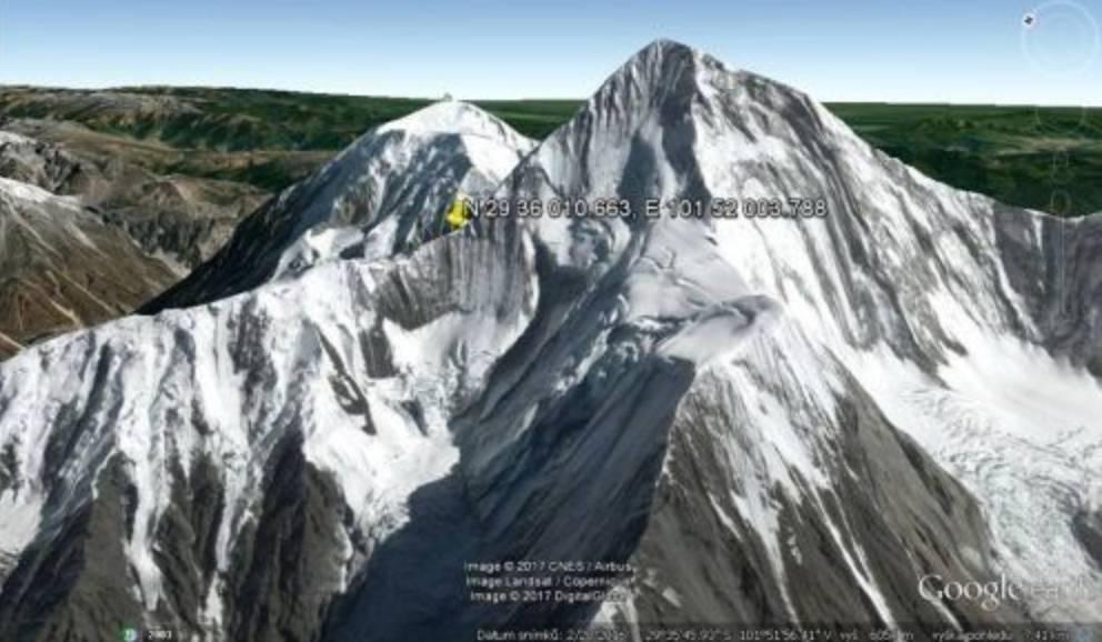 攀登贡嘎雪山死亡率,贡嘎雪山主峰有人登顶过吗