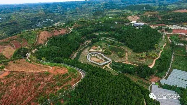 不想上班就去看看大城市,不想上班想去看山和海