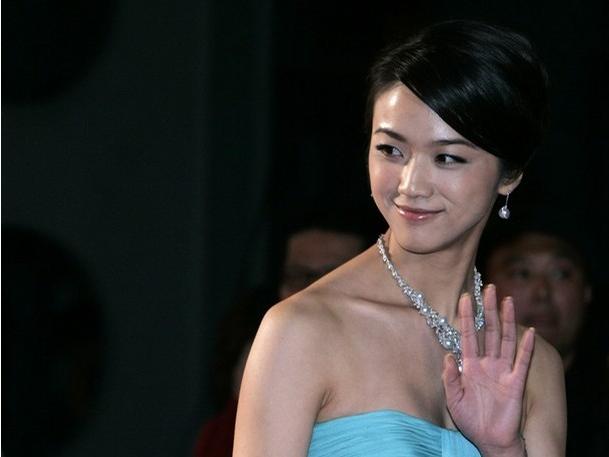 来，贫道解析手纹很乱所代表的含义，并为你化解