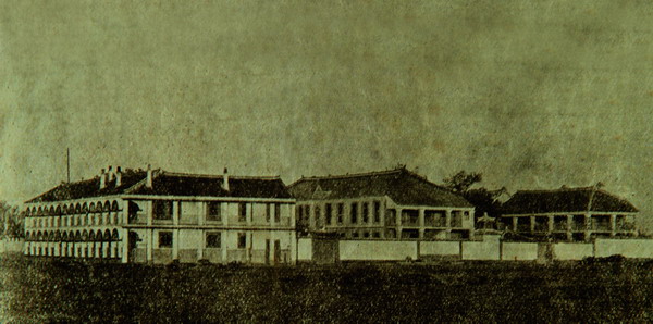 中国早期教会医院的特点有什么,解放前的教会医院