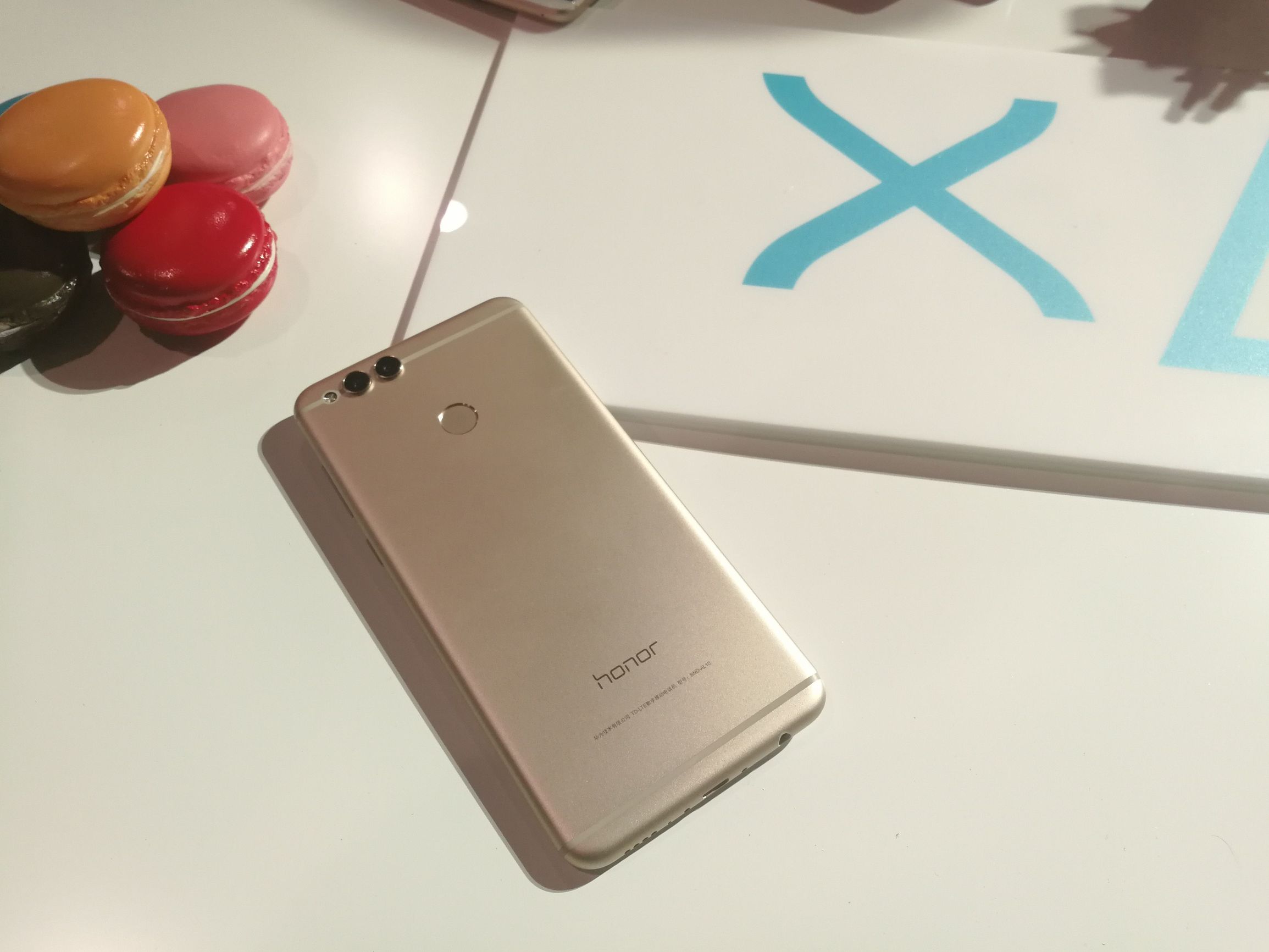 荣耀畅玩7x手机的黑科技,荣耀畅玩7x支持全面屏手势吗